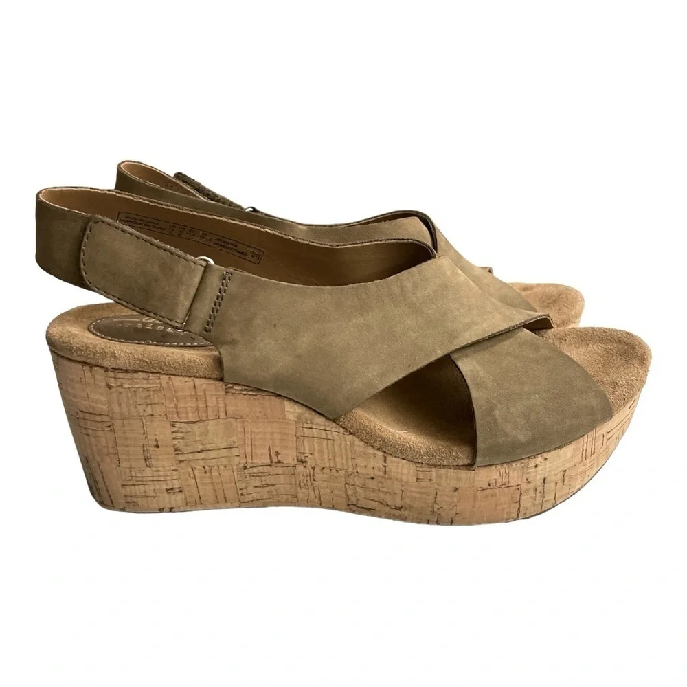 Clark's Caselynn Nubuck Cork Wedge Sandals Sz 10